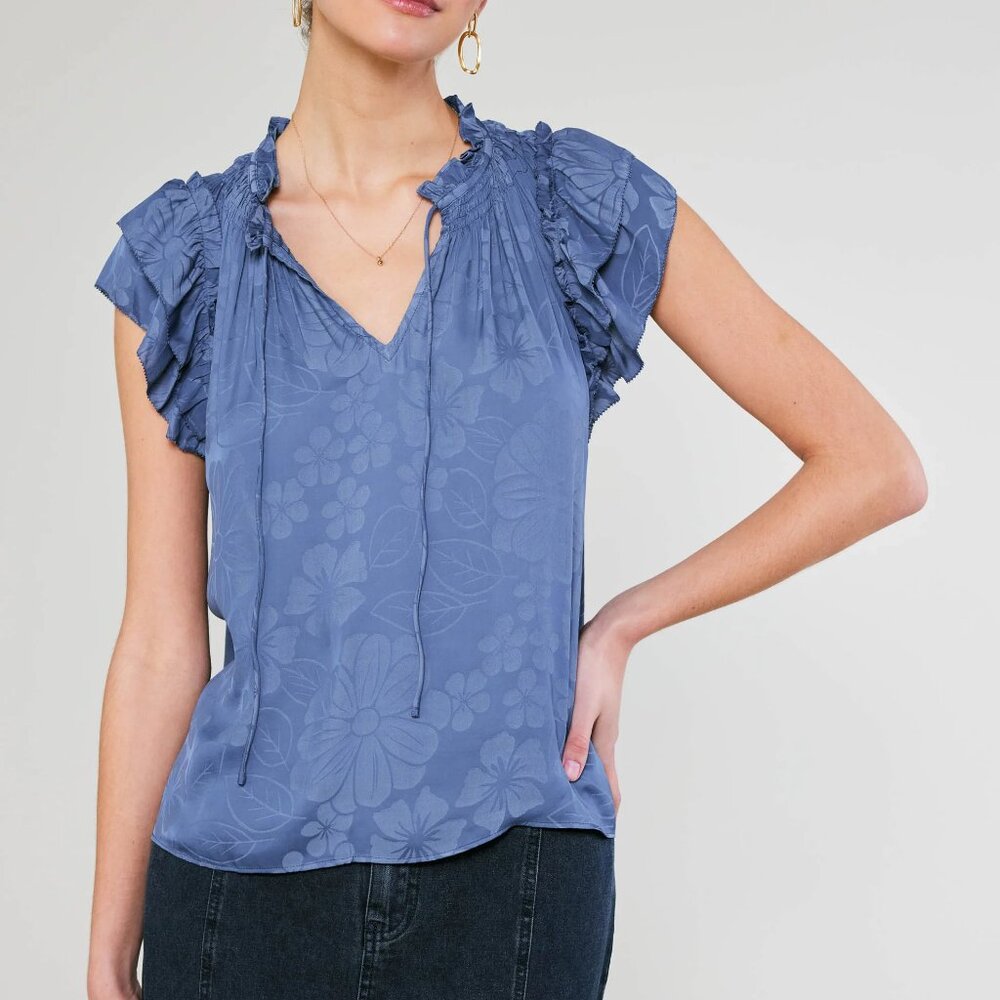 NWT Beautiful BlueTiered Sleeve Floral Blouse